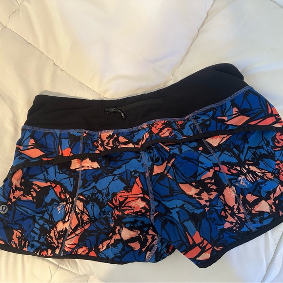 lululemon athletica Speed Short 4inch - Picture 2 of 4